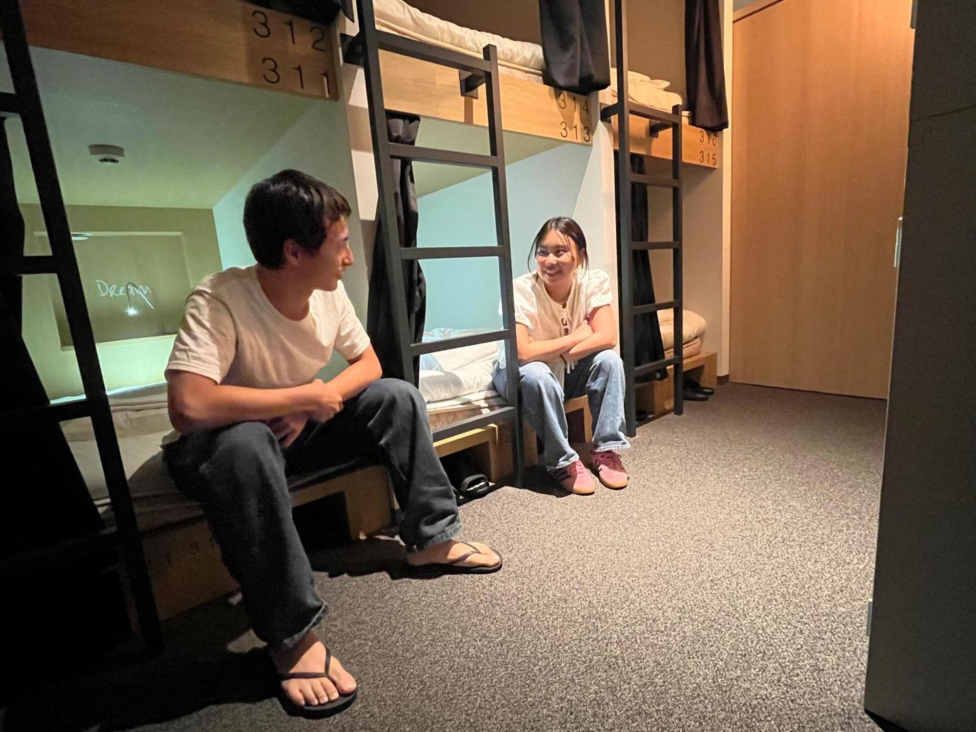 White Hostel Shinsaibashi Osaka Dış mekan fotoğraf