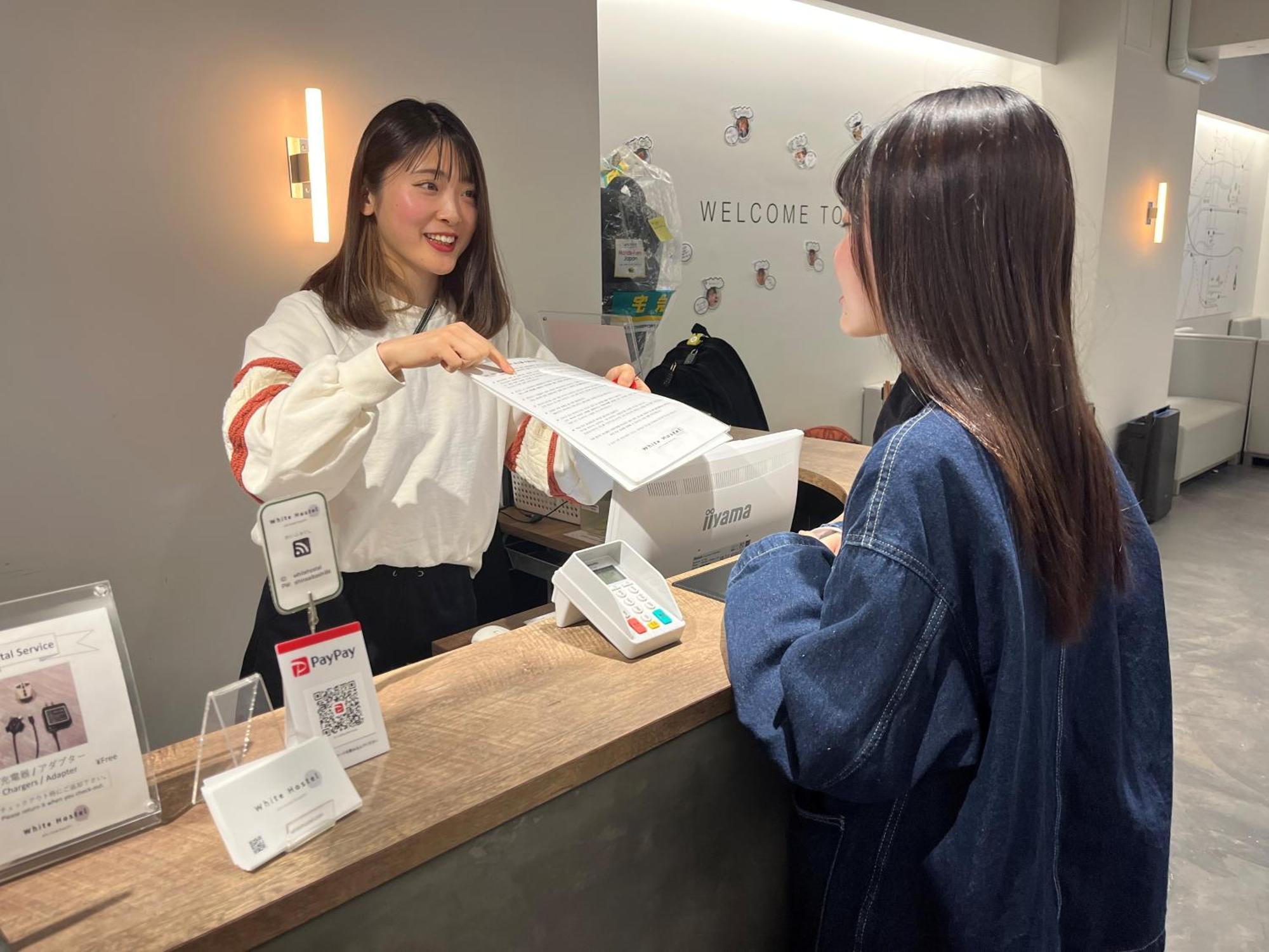 White Hostel Shinsaibashi Osaka Dış mekan fotoğraf