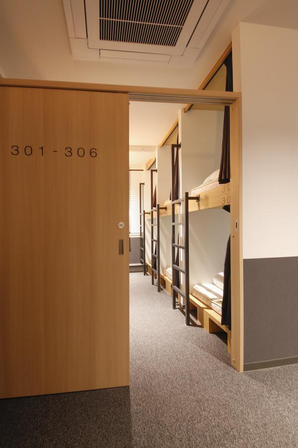 White Hostel Shinsaibashi Osaka Dış mekan fotoğraf