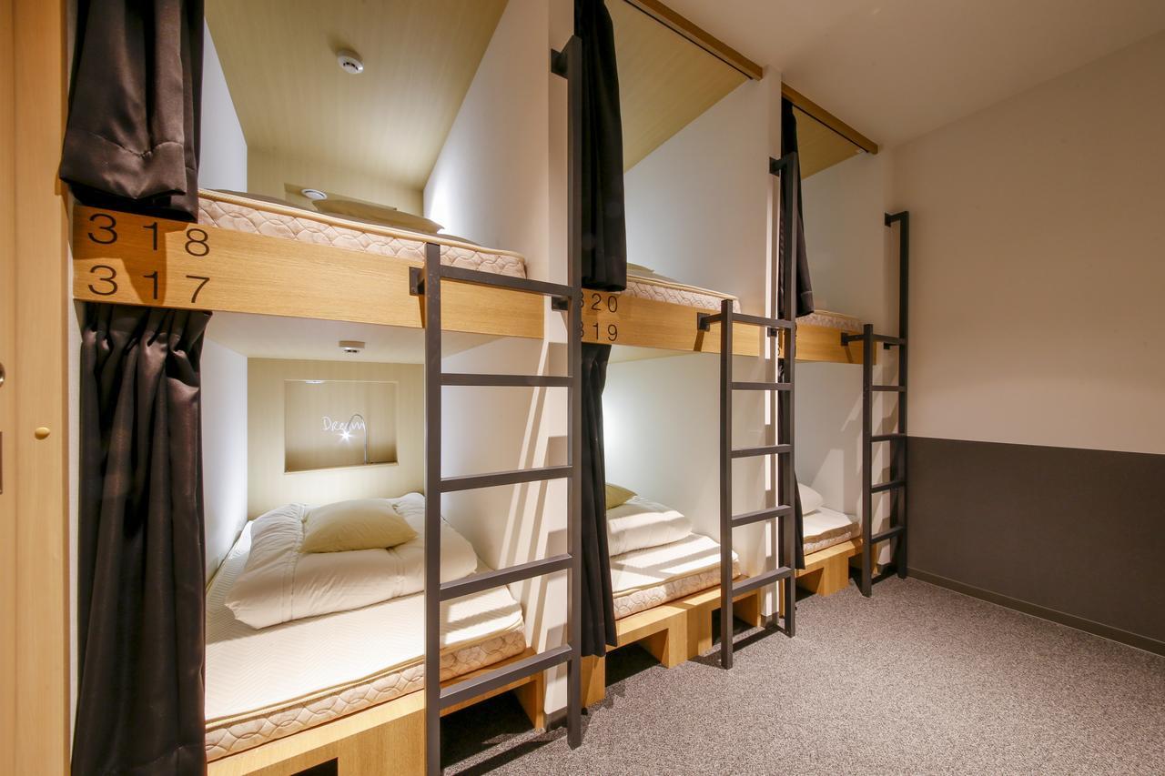 White Hostel Shinsaibashi Osaka Dış mekan fotoğraf