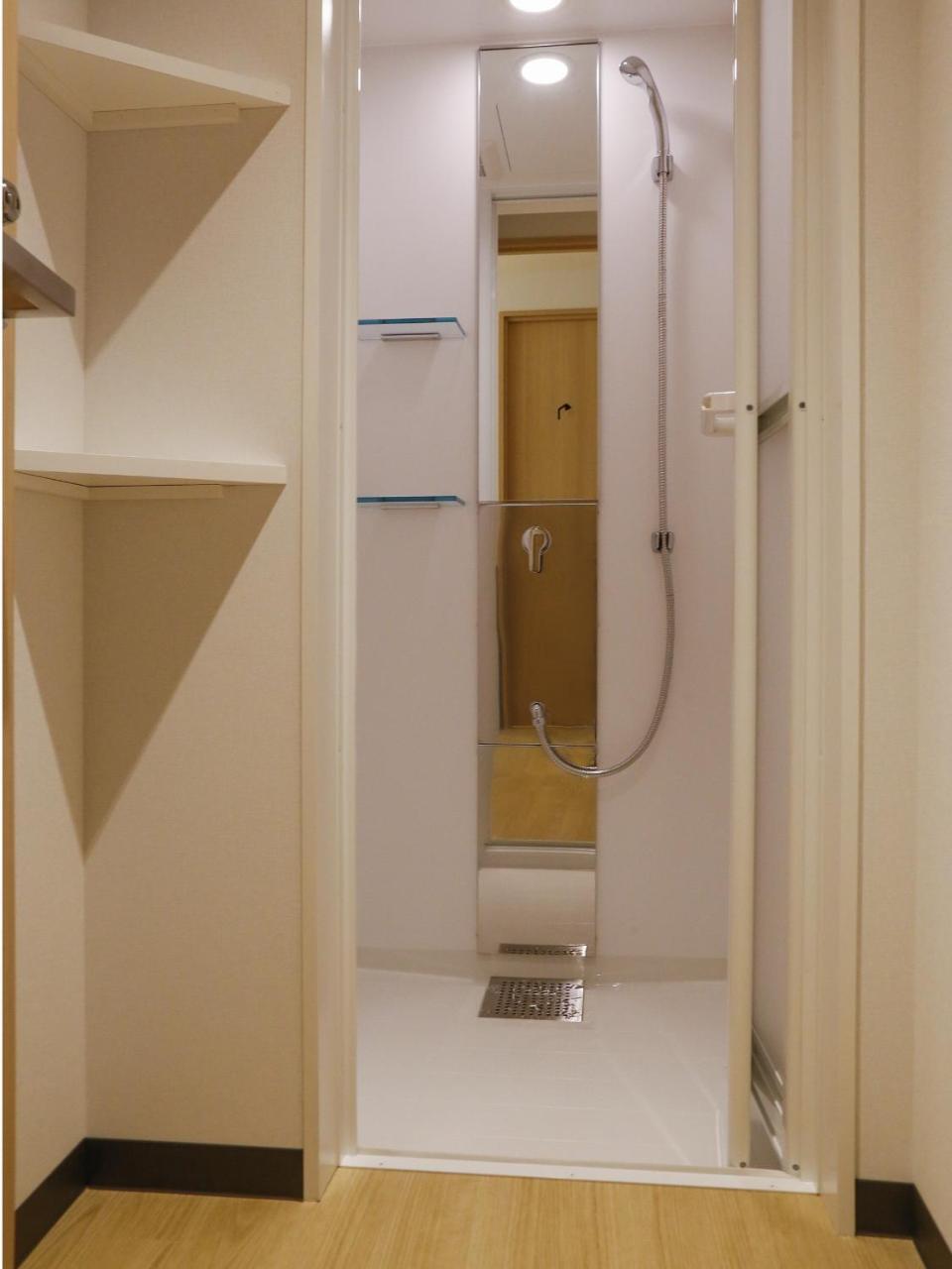 White Hostel Shinsaibashi Osaka Dış mekan fotoğraf